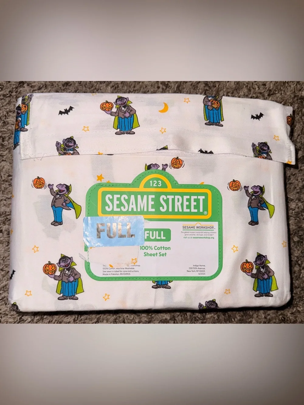 Sesame Street White Halloween Vampire Print Kids Sheet Set
